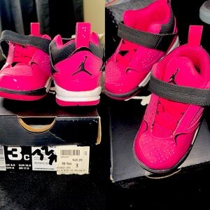 Jordan pink shoes for infant worm 3-4 times only